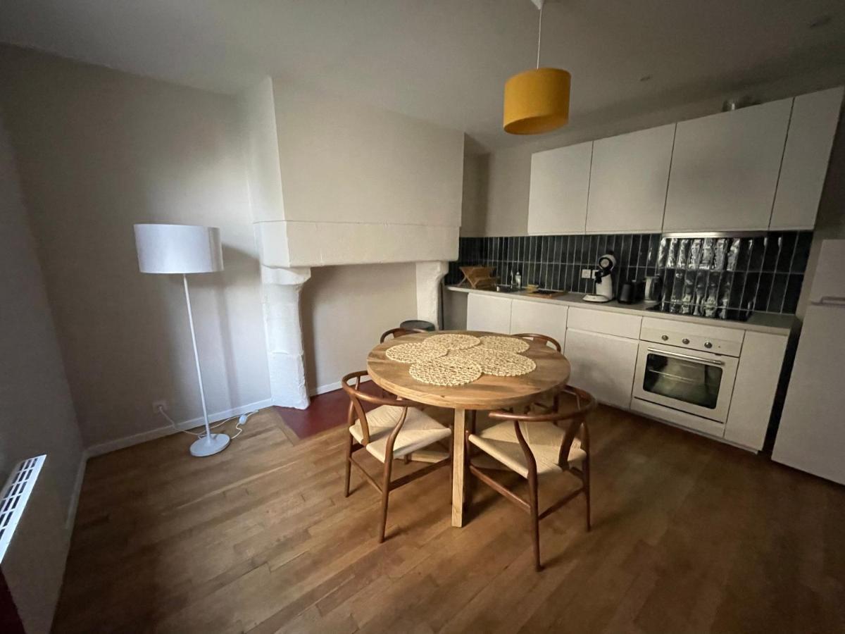 Le Petit Chateau Du Docteur Cambournac บัวร์ ภายนอก รูปภาพ